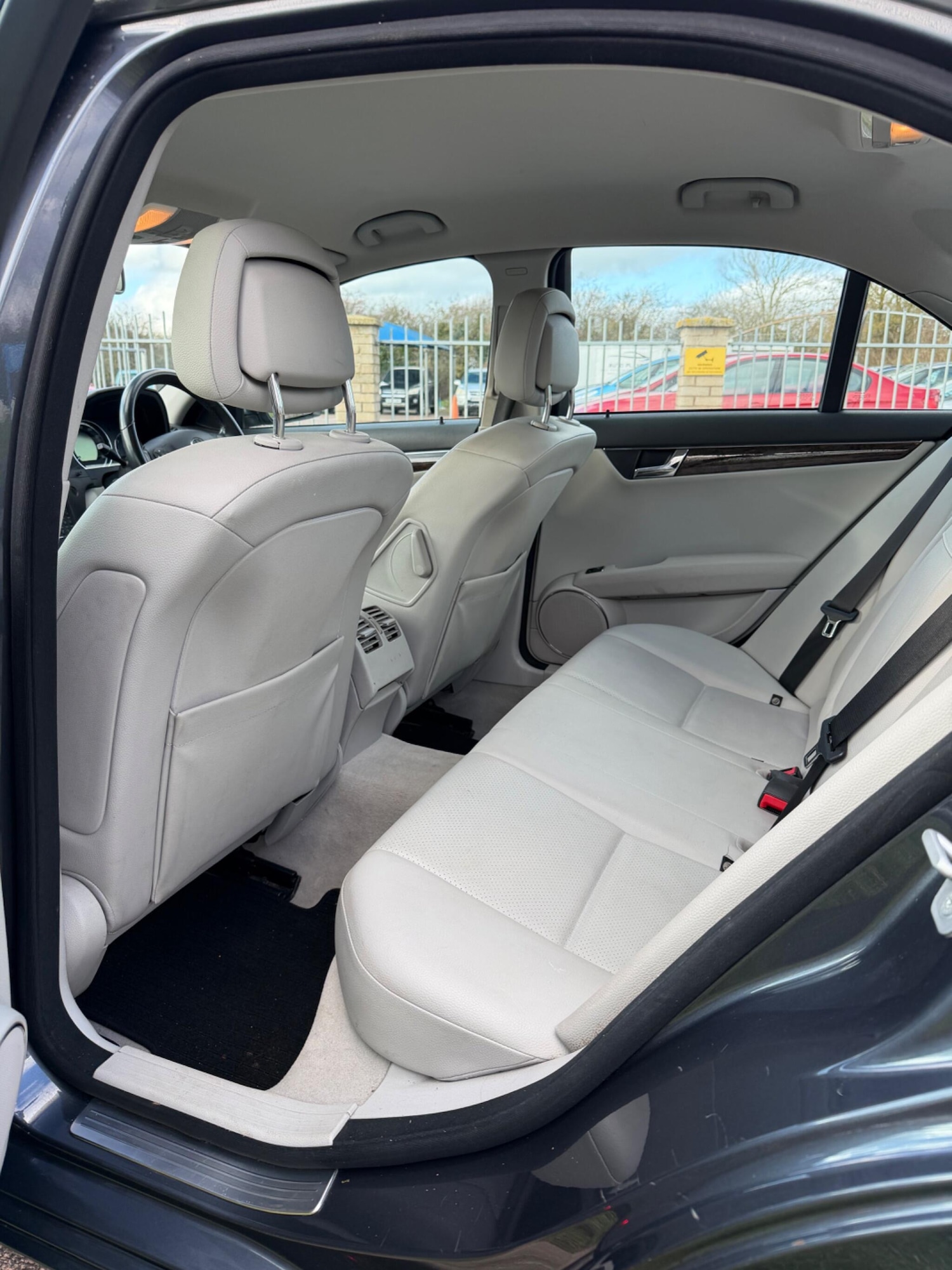 Used Mercedes-Benz C Class 2008 for sale - 77440833: Photo 17