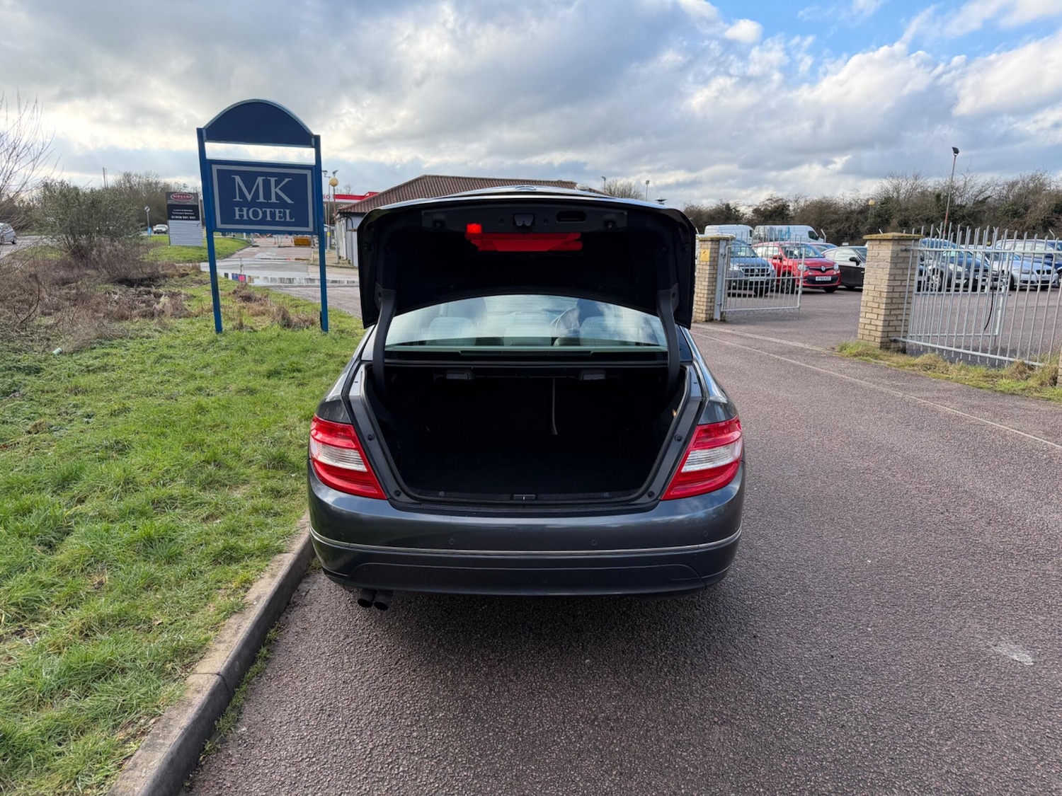 Used Mercedes-Benz C Class 2008 for sale - 77440833: Photo 18