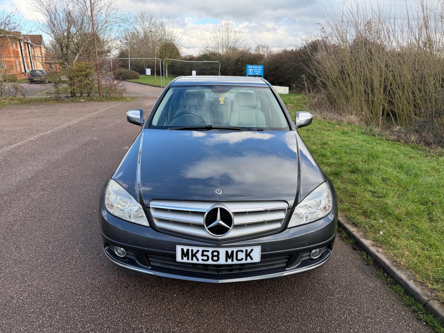 Used Mercedes-Benz C Class 2008 for sale - 77440833: Photo 2