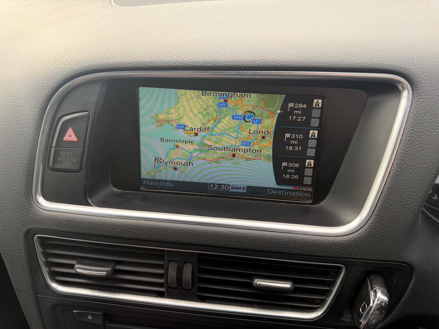 Used Audi Q5 2010 for sale - 77633147: Photo 12