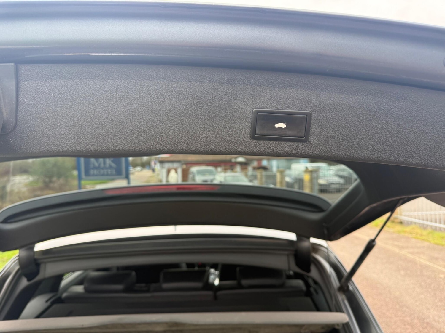 Used Audi Q5 2010 for sale - 77633147: Photo 18