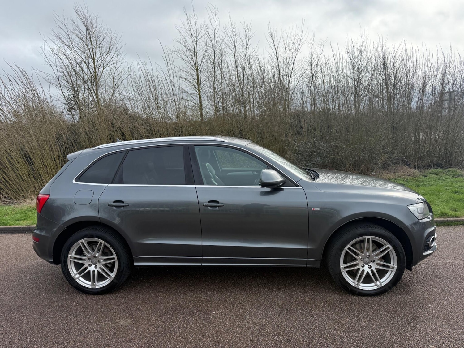 Used Audi Q5 2010 for sale - 77633147: Photo 7
