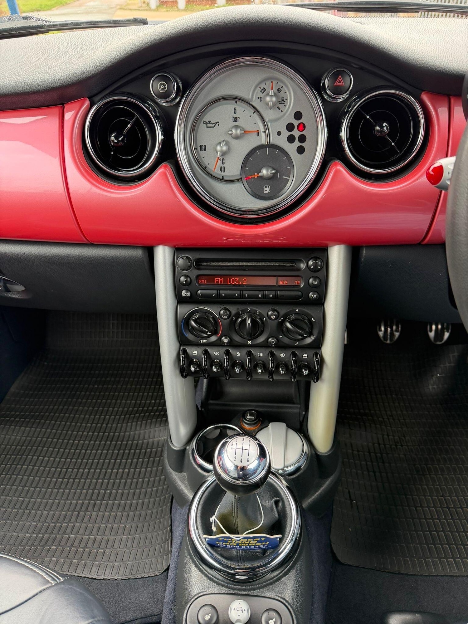 Used MINI Convertible 2008 for sale - 77376972: Photo 20