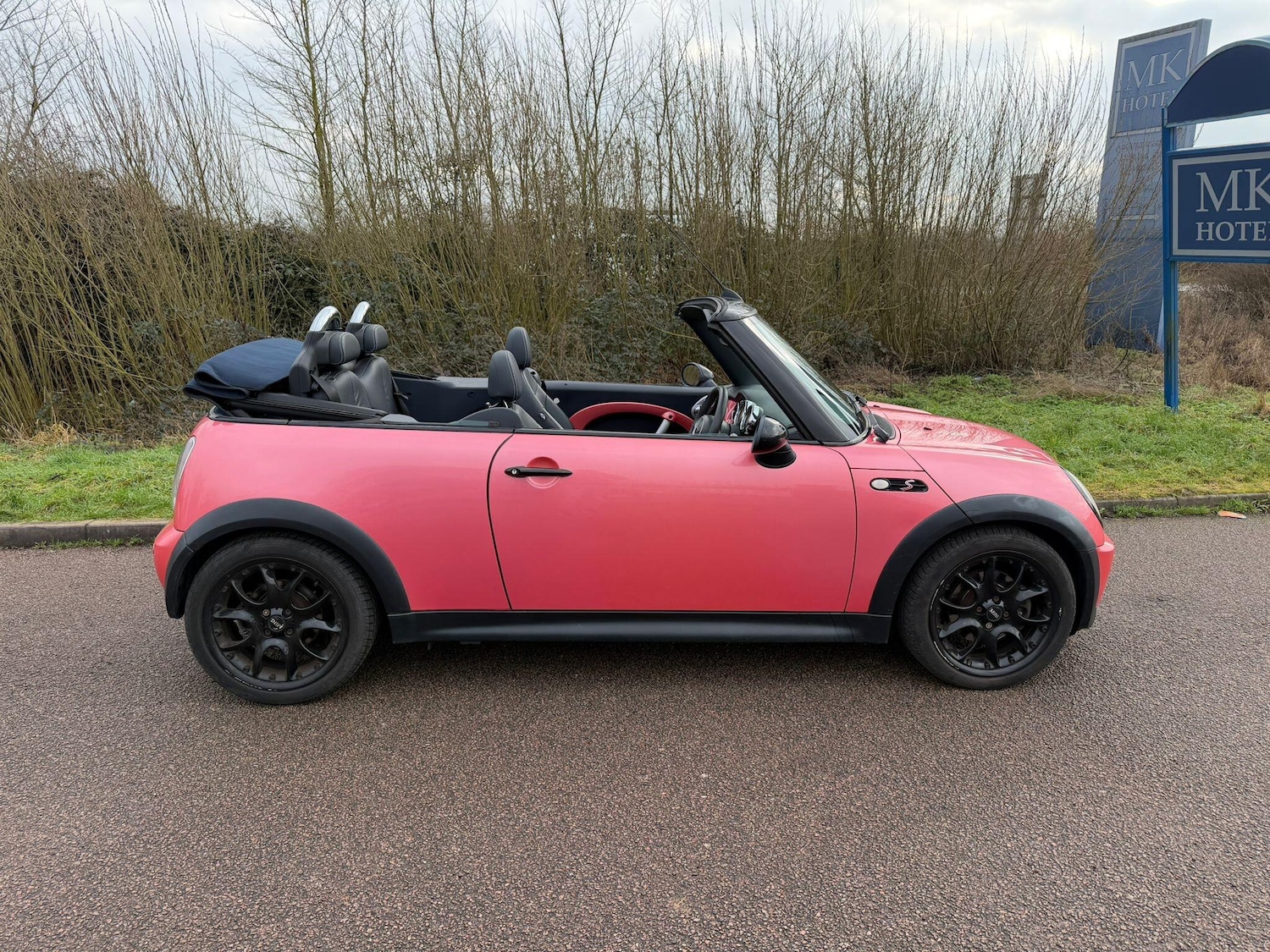 Used MINI Convertible 2008 for sale - 77376972: Photo 8