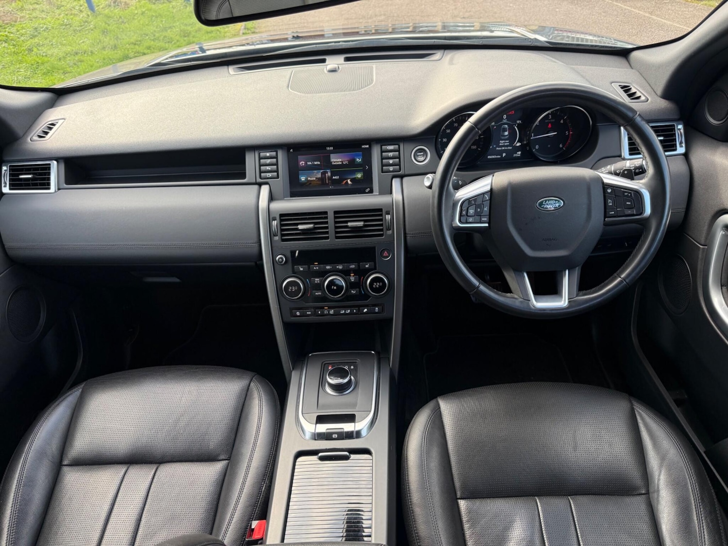 Used Land Rover Discovery Sport 2018 for sale - 77637686: Photo 8