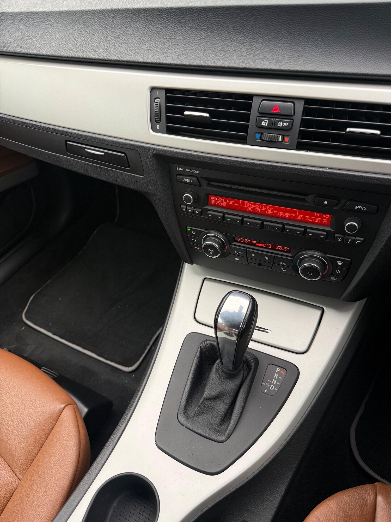 Used BMW 3 Series 2011 for sale - 77040576: Photo 18