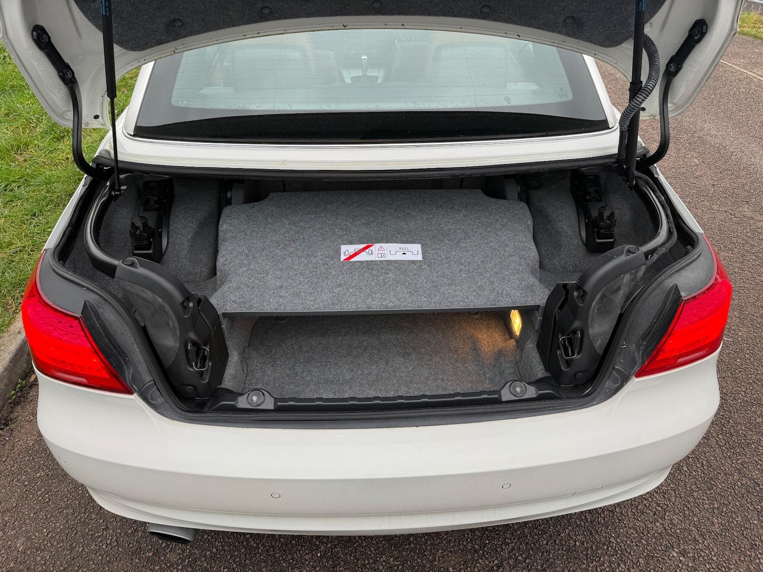 Used BMW 3 Series 2011 for sale - 77040576: Photo 21