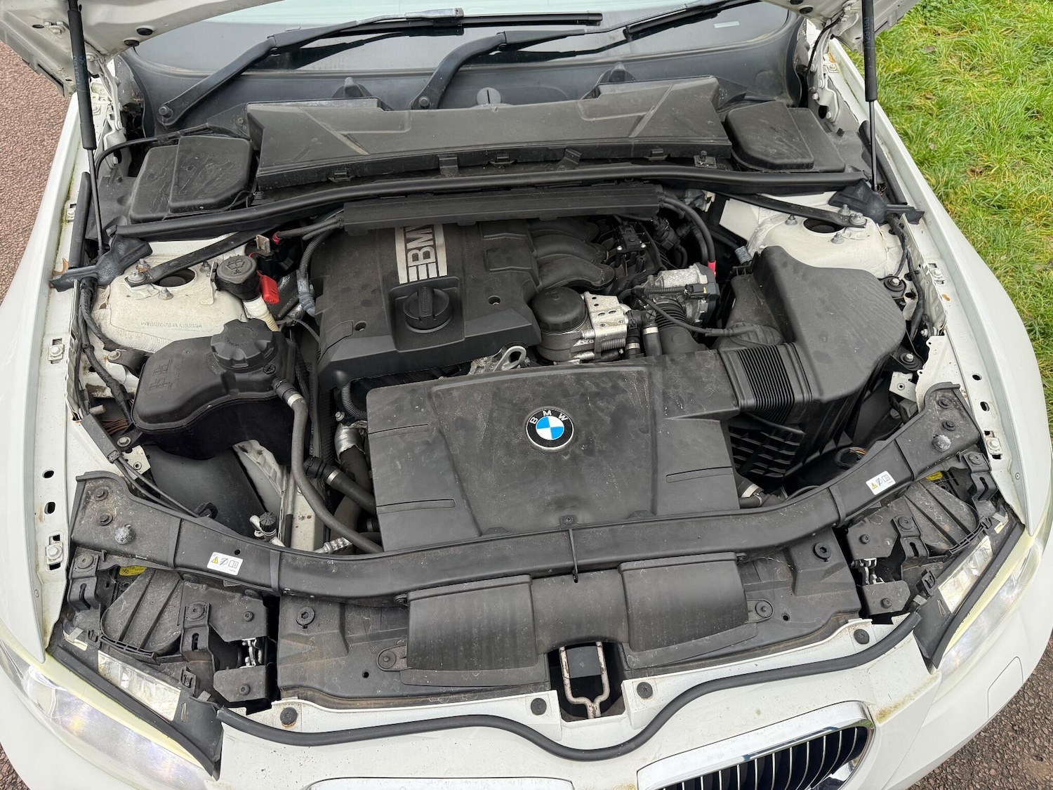 Used BMW 3 Series 2011 for sale - 77040576: Photo 22