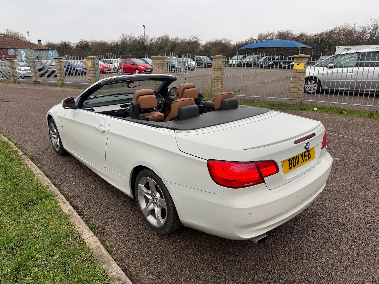 Used BMW 3 Series 2011 for sale - 77040576: Photo 4