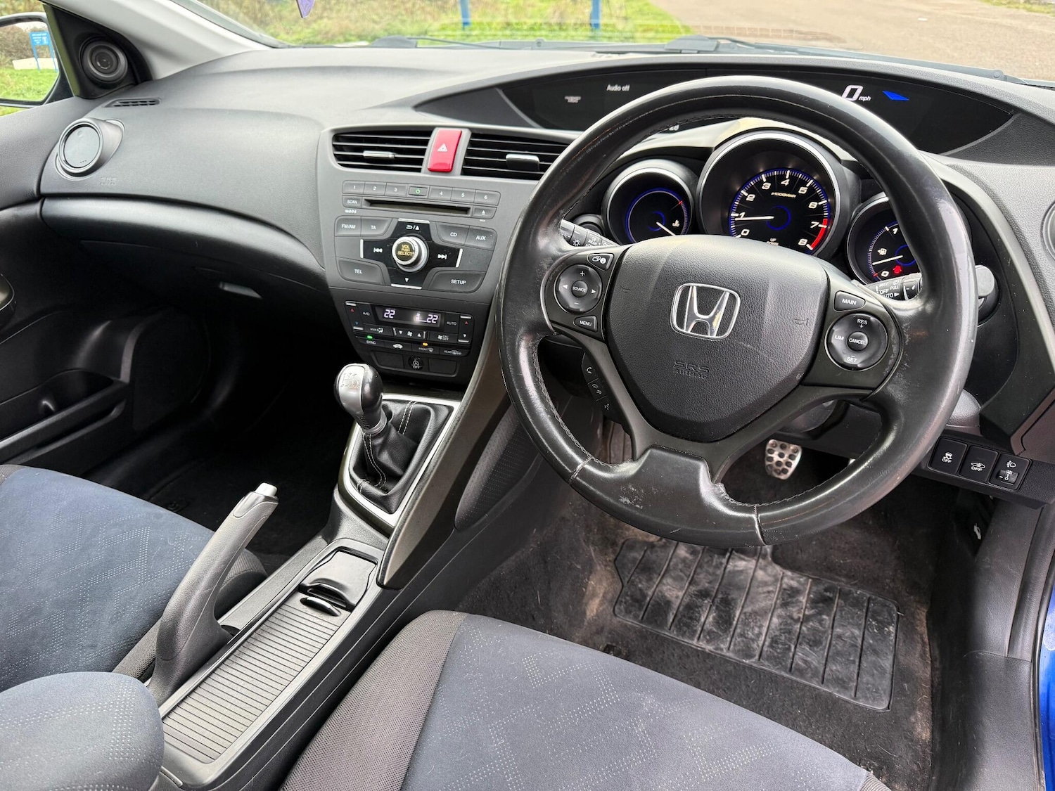 Used Honda Civic 2012 for sale - 76886772: Photo 10