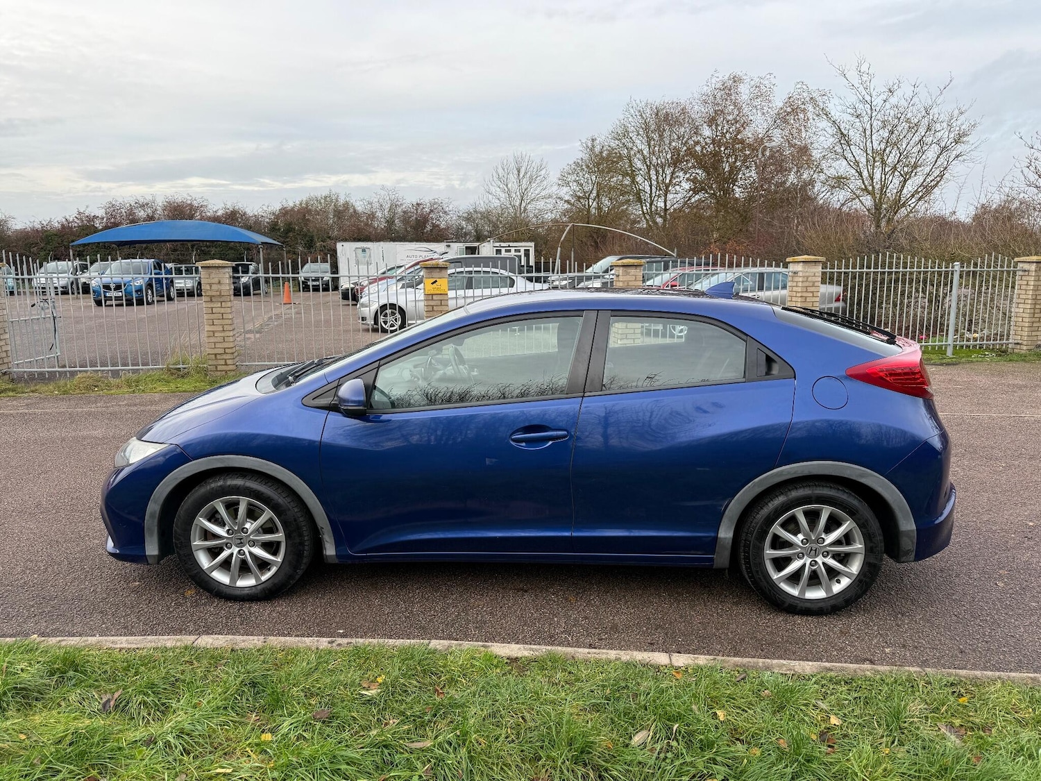 Used Honda Civic 2012 for sale - 76886772: Photo 5