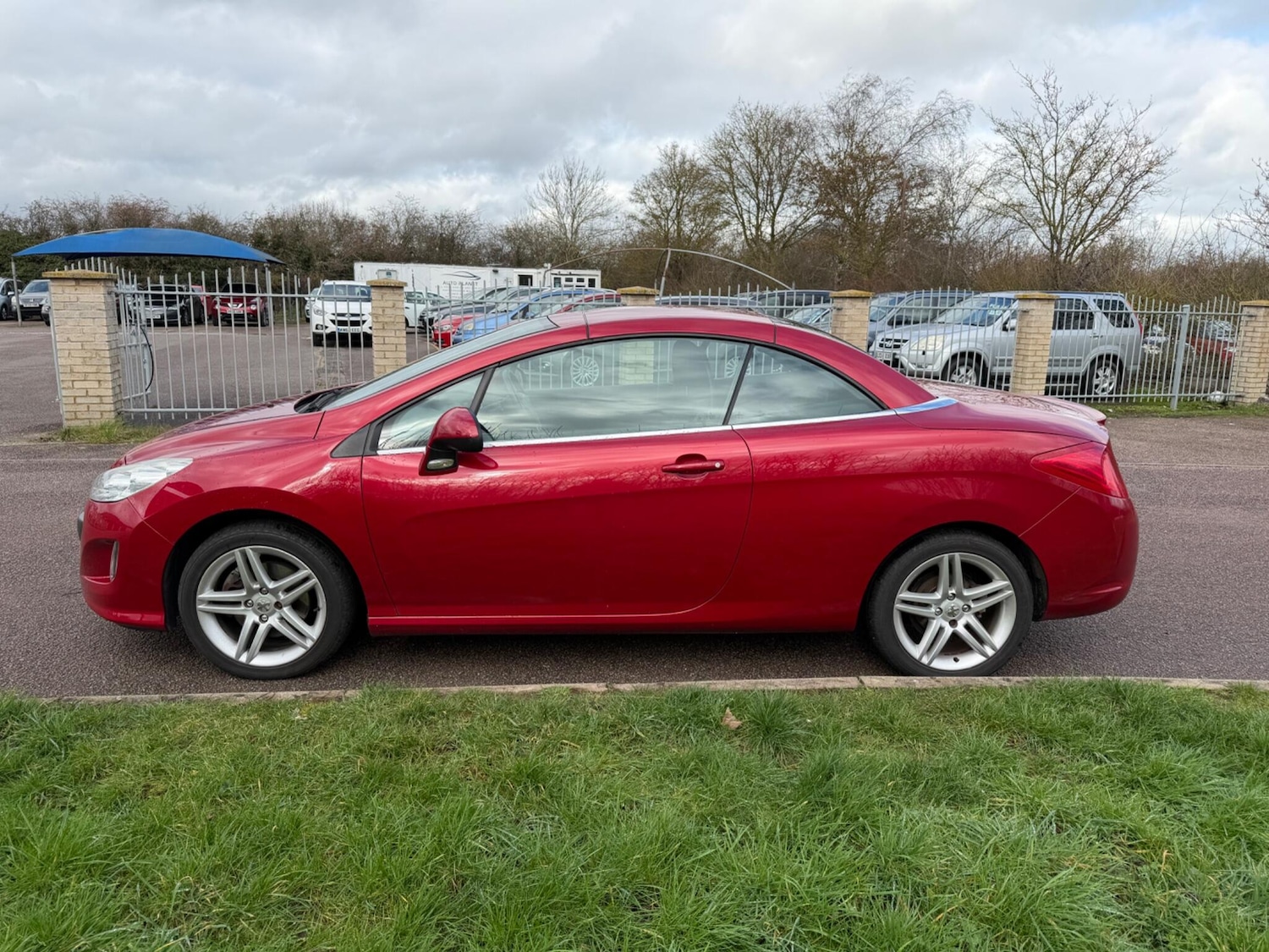 Used Peugeot 308 2010 for sale - 77671921: Photo 13