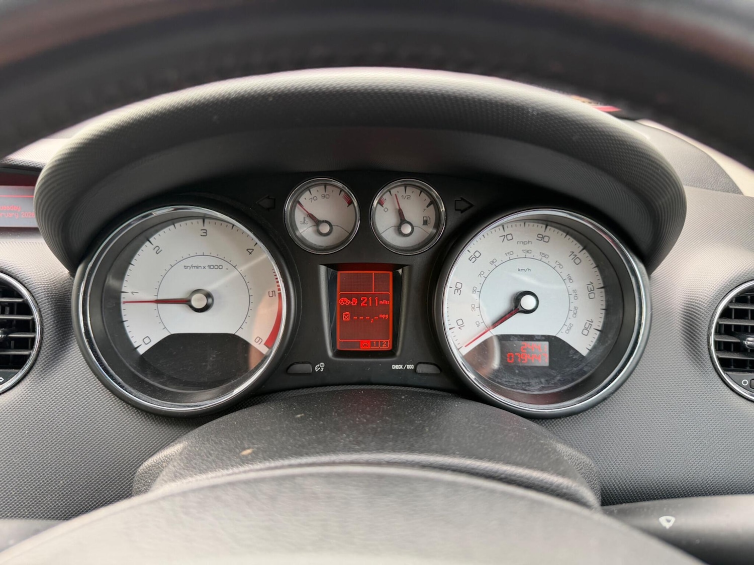 Used Peugeot 308 2010 for sale - 77671921: Photo 19