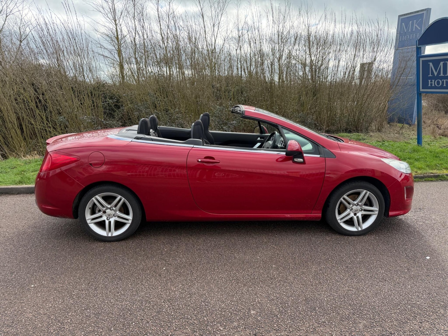 Used Peugeot 308 2010 for sale - 77671921: Photo 8