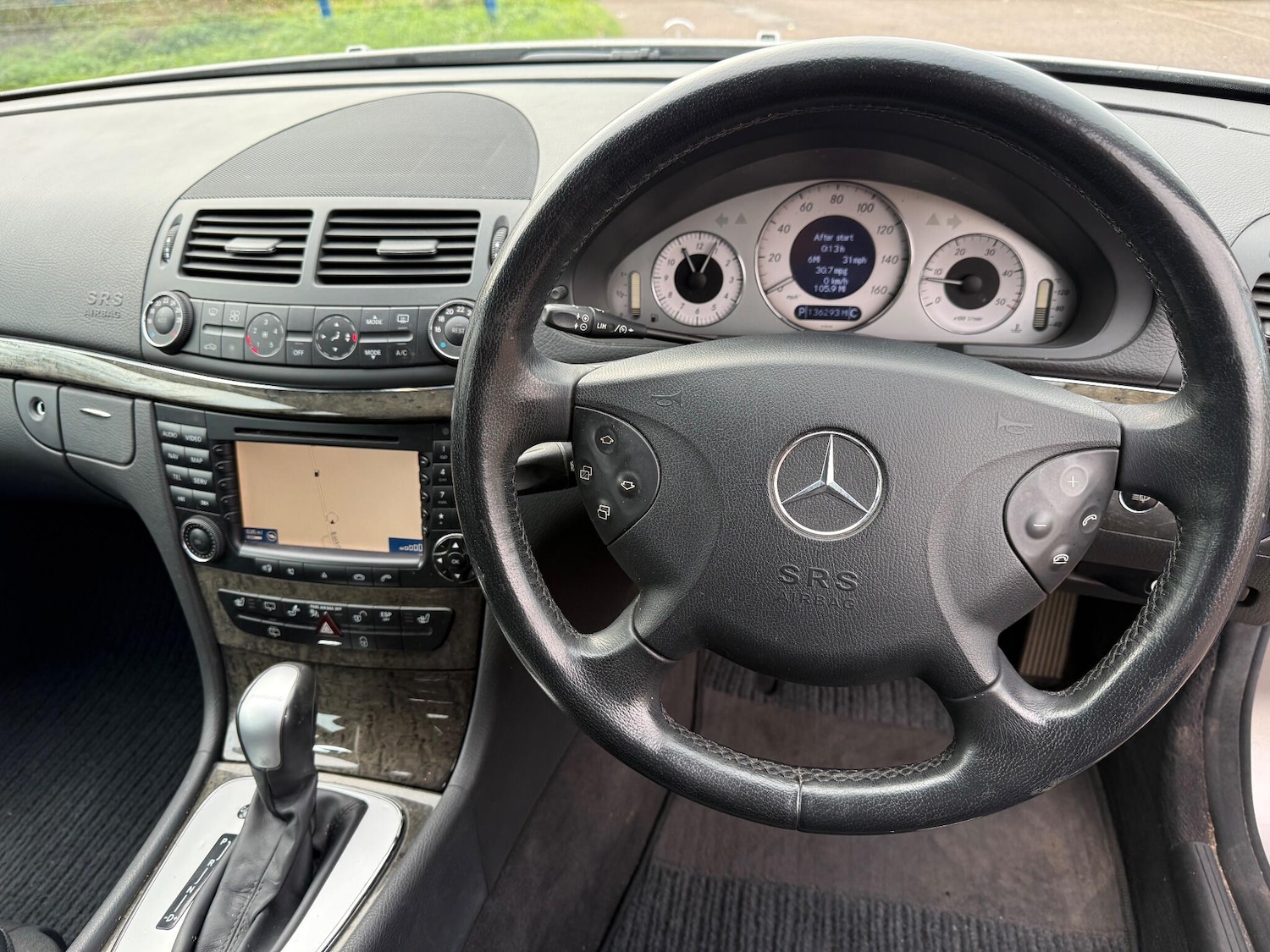 Used Mercedes-Benz E Class for sale - 76728369: Photo 10
