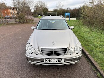 Used Mercedes-Benz E Class 2005 for sale - 76728369: Photo