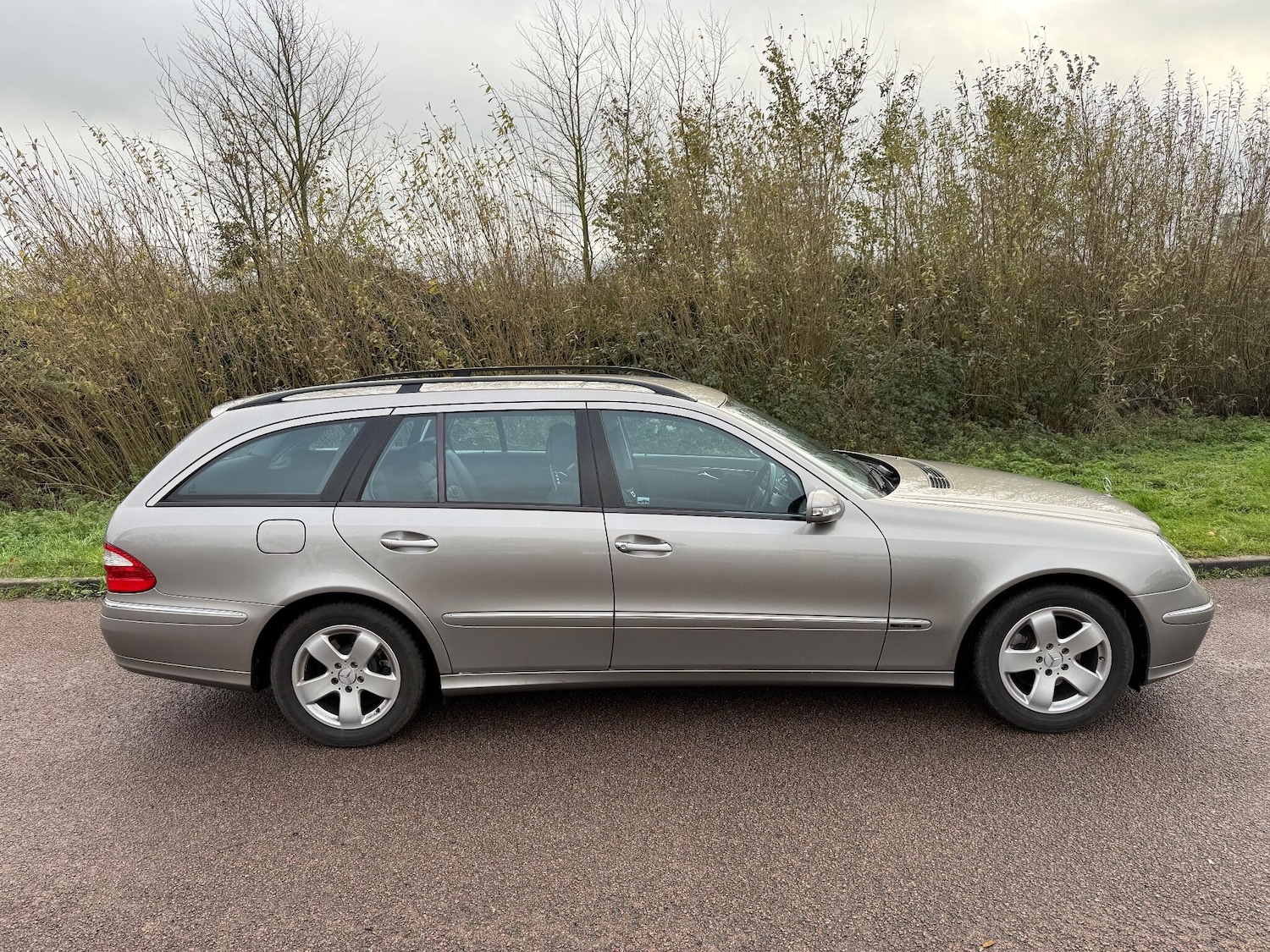 Used Mercedes-Benz E Class for sale - 76728369: Photo 7