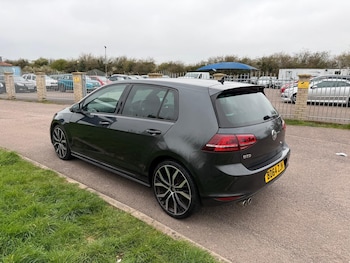 Used Volkswagen Golf 2014 for sale - 78007275: Photo