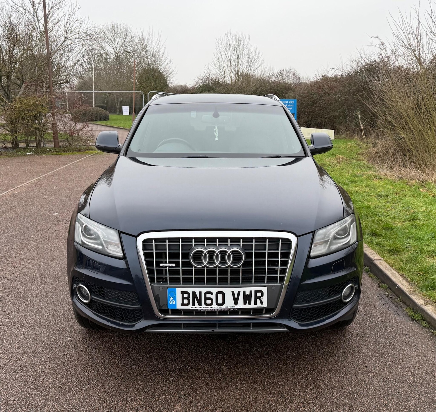 Used Audi Q5 2010 for sale - 77425072: Photo 2