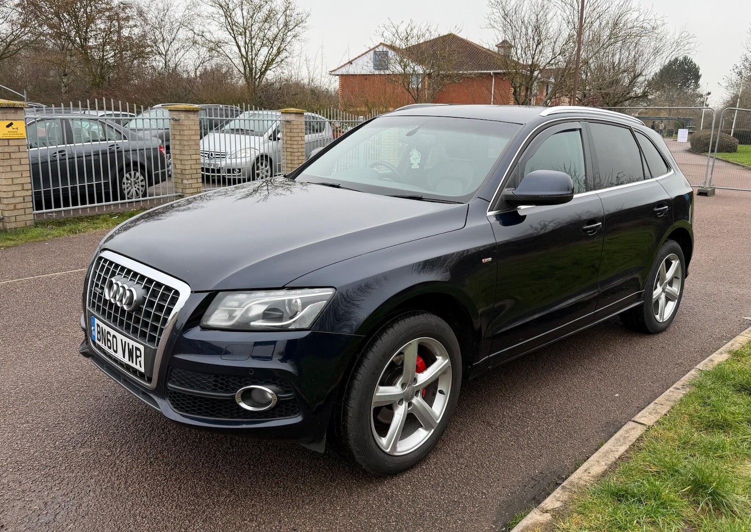 Used Audi Q5 2010 for sale - 77425072: Photo 3