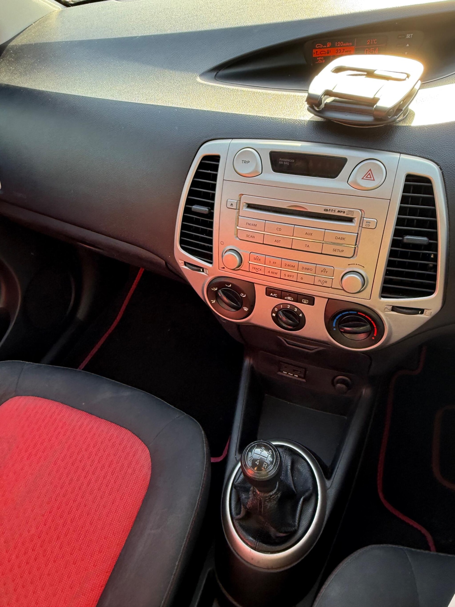 Used Hyundai i20 2009 for sale - 76013875: Photo 11