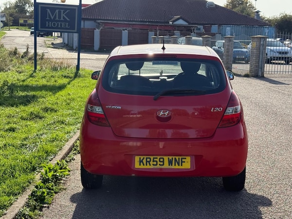 Used Hyundai i20 2009 for sale - 76013875: Photo 6