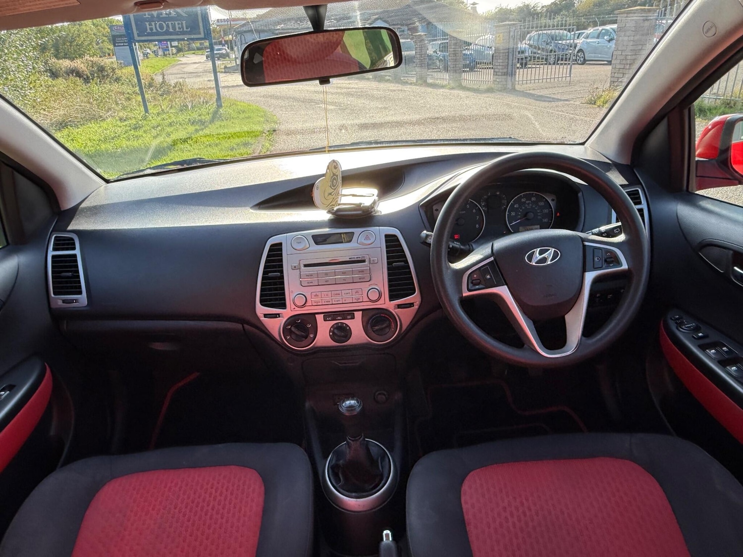 Used Hyundai i20 2009 for sale - 76013875: Photo 8