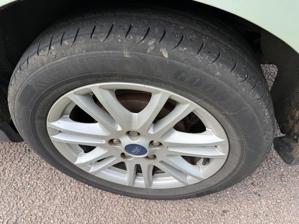 Used Ford Focus 2013 for sale - 76094209: Photo 18
