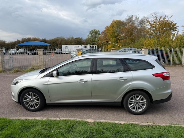 Used Ford Focus 2013 for sale - 76094209: Photo 5