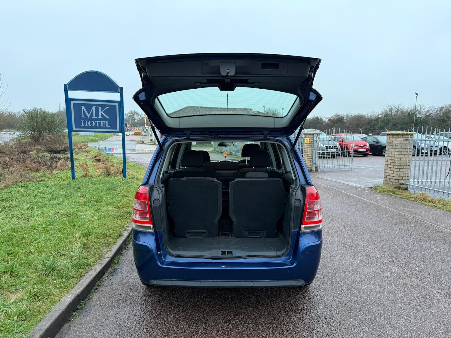Used Vauxhall Zafira 2010 for sale - 77455804: Photo 15