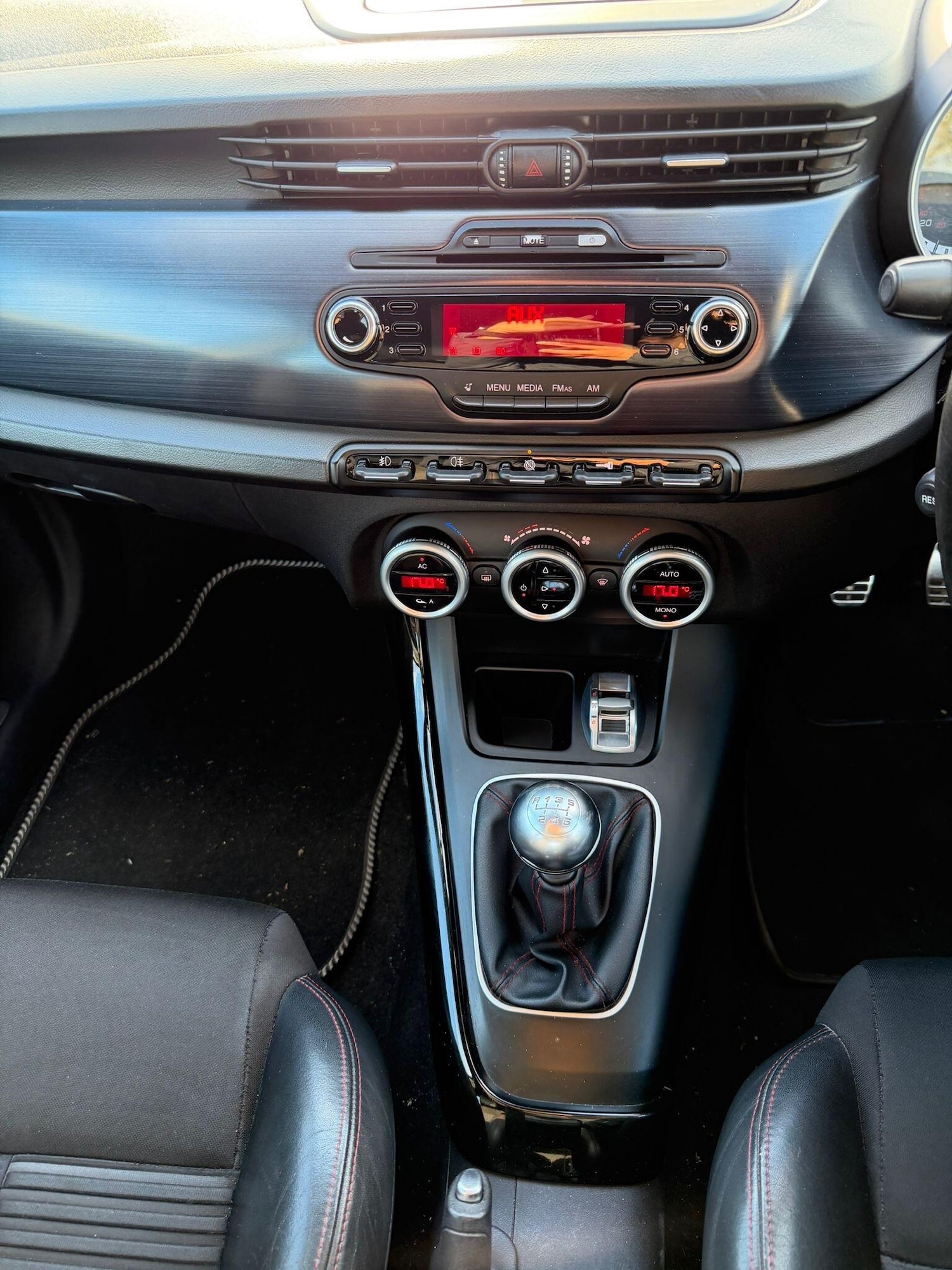 Used Alfa Romeo Giulietta 2013 for sale - 76484397: Photo 13