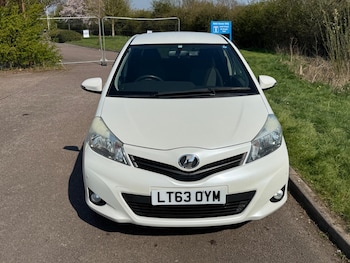 Used Toyota Vitz 2013 for sale - 75140324: Photo