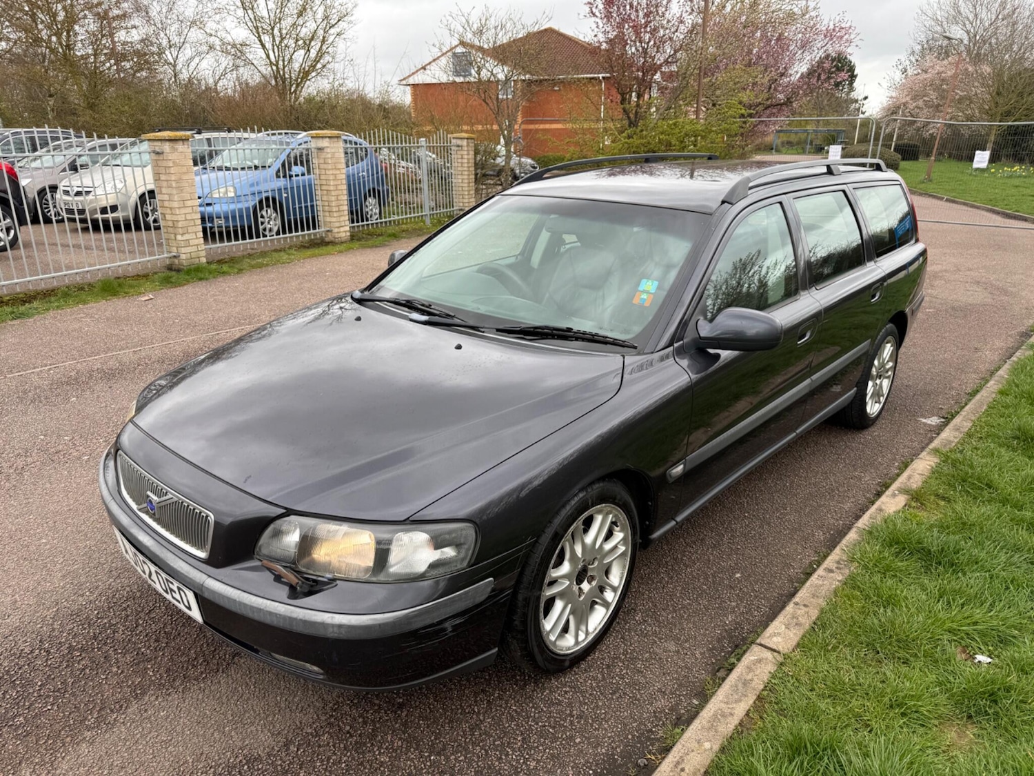 Used Volvo V70 2002 for sale - 77909128: Photo 3