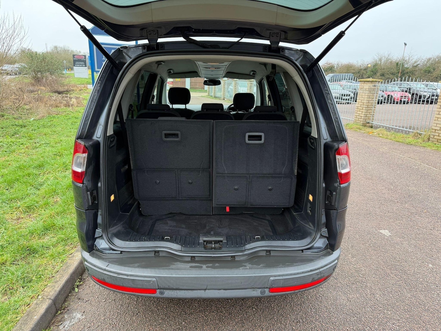 Used Ford Galaxy 2007 for sale - 77510979: Photo 21