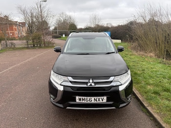 Used Mitsubishi Outlander 2016 for sale - 77484095: Photo