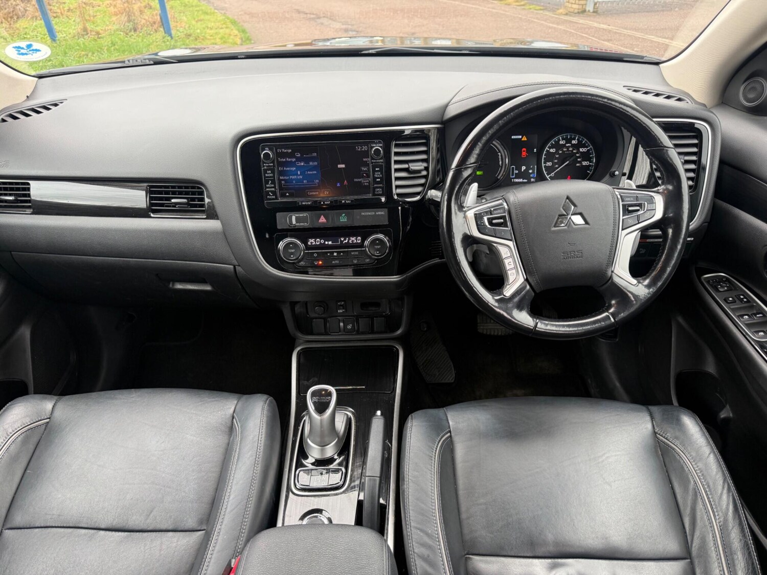 Used Mitsubishi Outlander 2016 for sale - 77484095: Photo 8