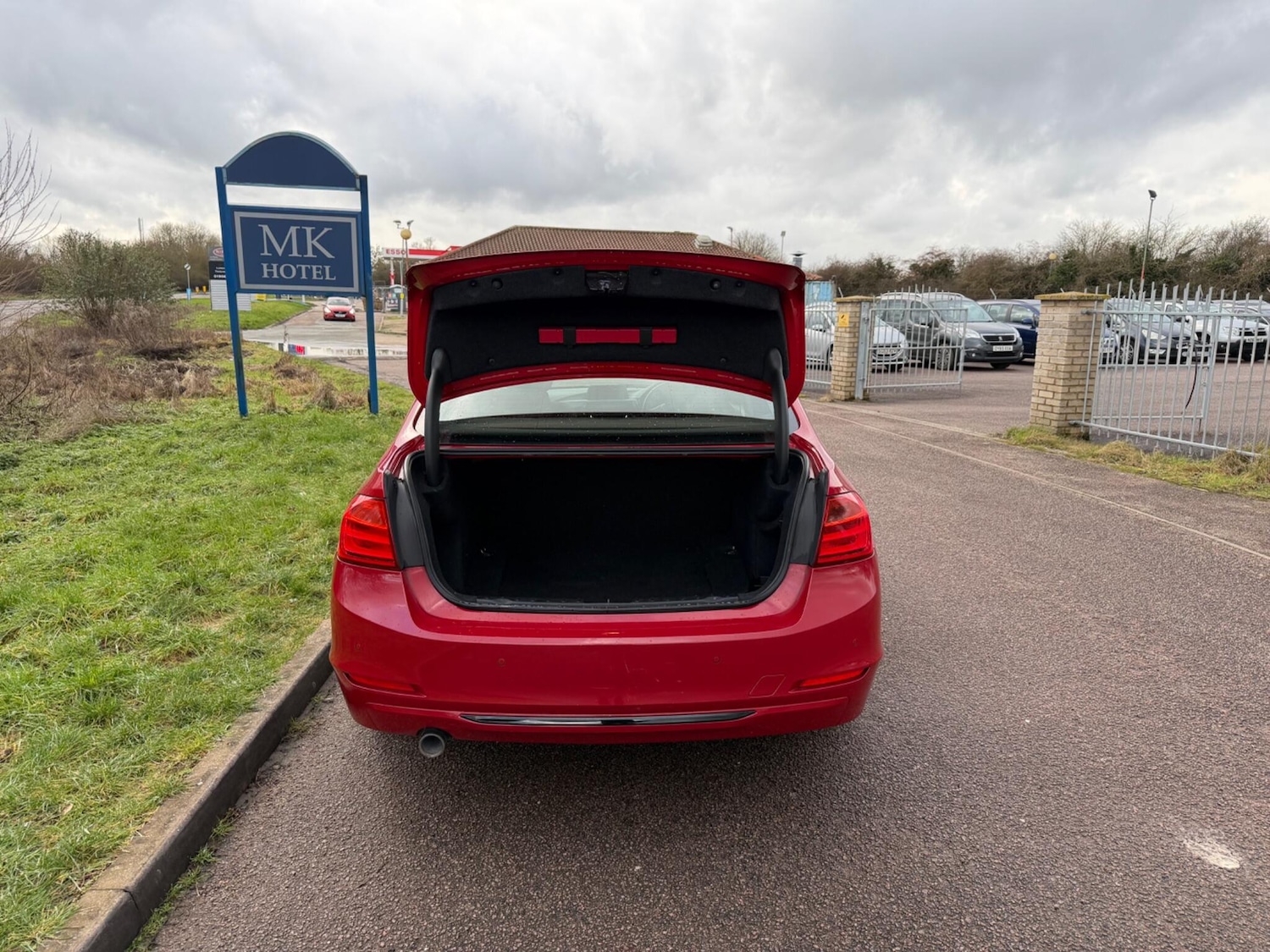 Used BMW 3 Series 2014 for sale - 77396034: Photo 18