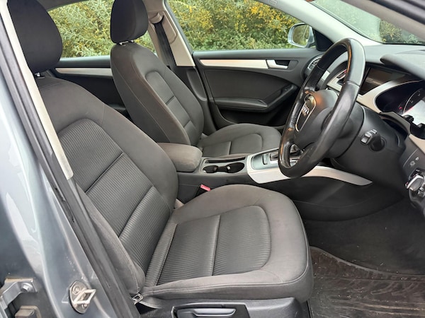Used Audi A4 2010 for sale - 76306602: Photo 12