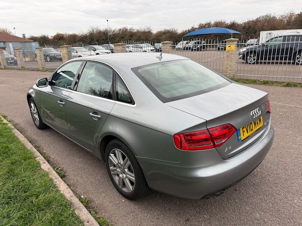 Used Audi A4 2010 for sale - 76306602: Photo 4