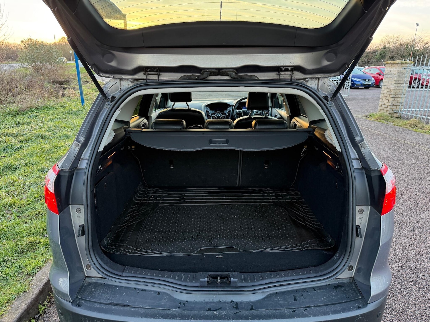 Used Ford Focus 2013 for sale - 77015792: Photo 19