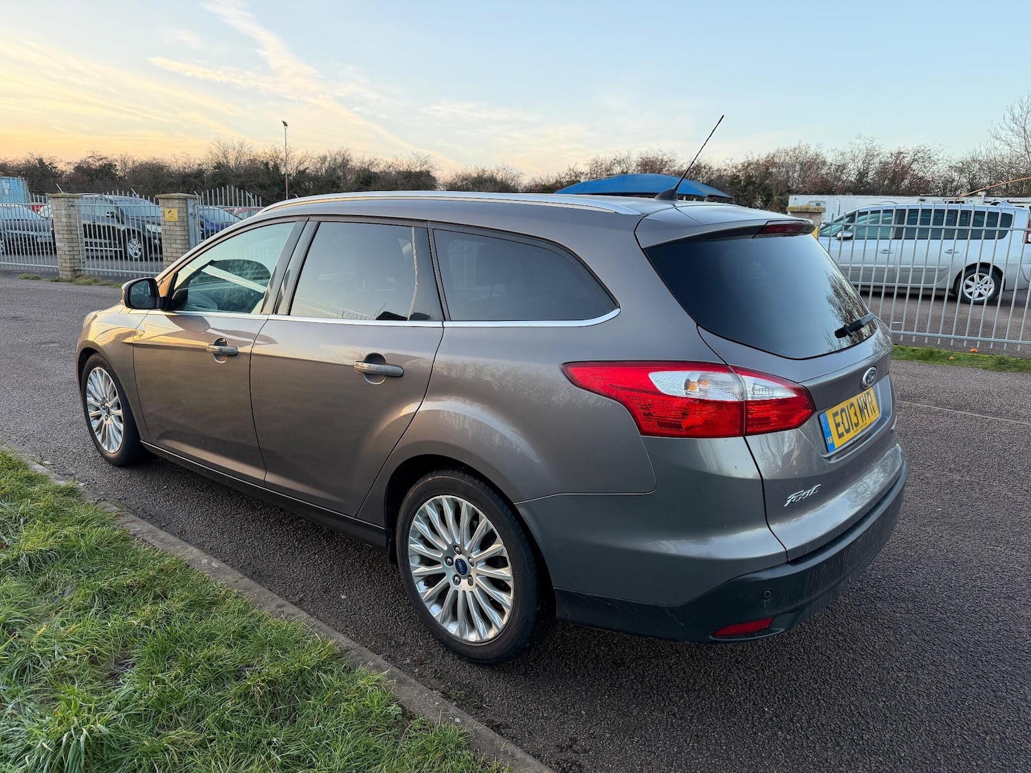 Used Ford Focus 2013 for sale - 77015792: Photo 4