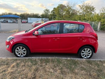 Used Hyundai i20 2013 for sale - 79635170: Photo