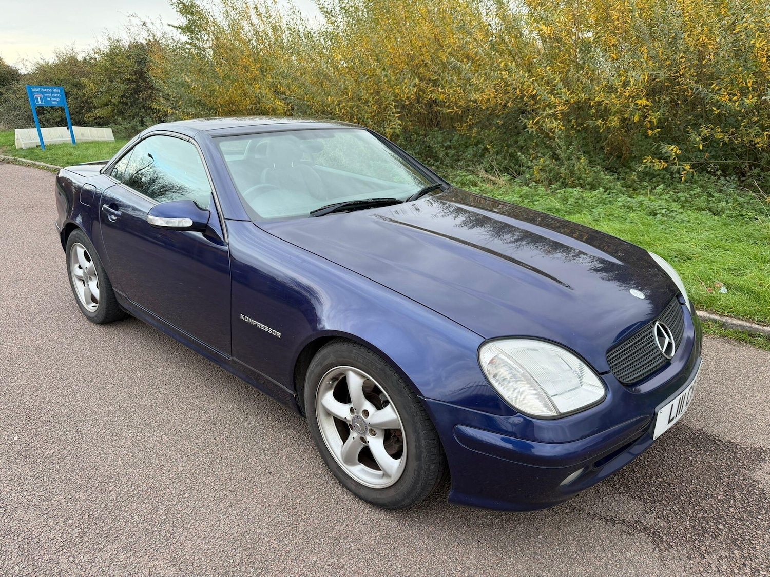 Used Mercedes-Benz SLK 2003 for sale - 76457638: Photo 10