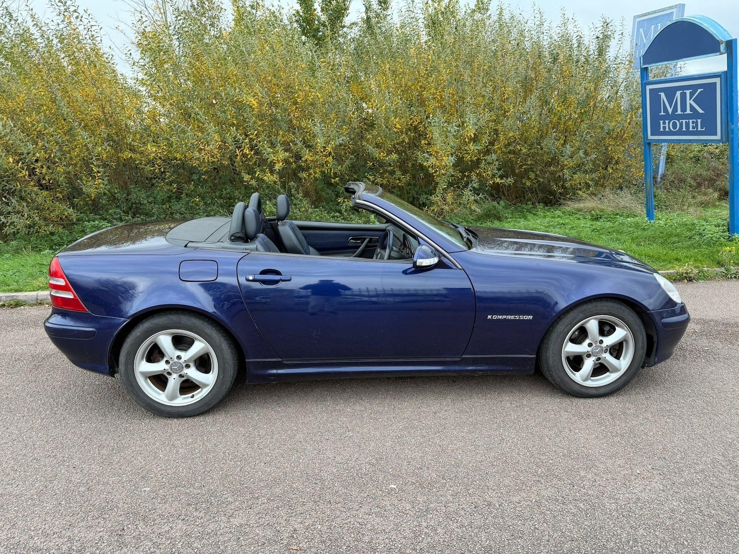 Used Mercedes-Benz SLK 2003 for sale - 76457638: Photo 9