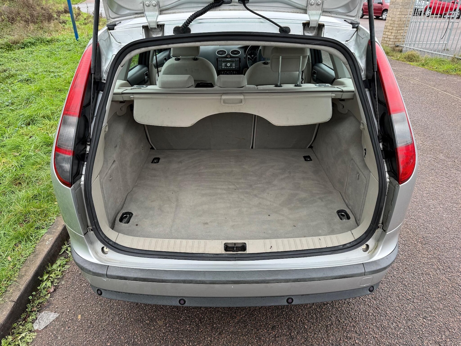 Used Ford Focus 2005 for sale - 76728559: Photo 15