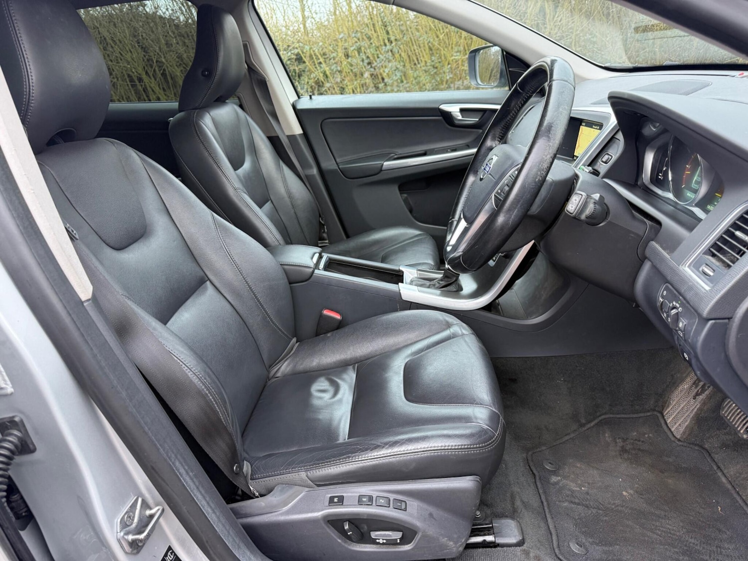 Used Volvo XC60 2014 for sale - 77478809: Photo 12