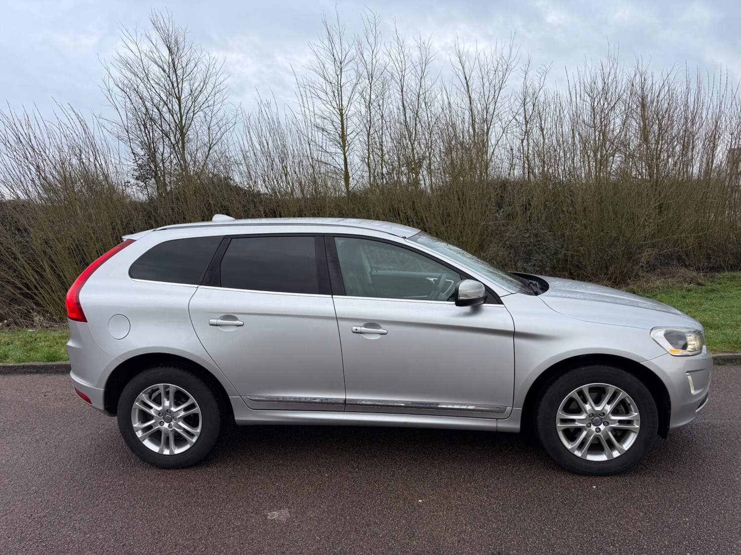 Used Volvo XC60 2014 for sale - 77478809: Photo 7