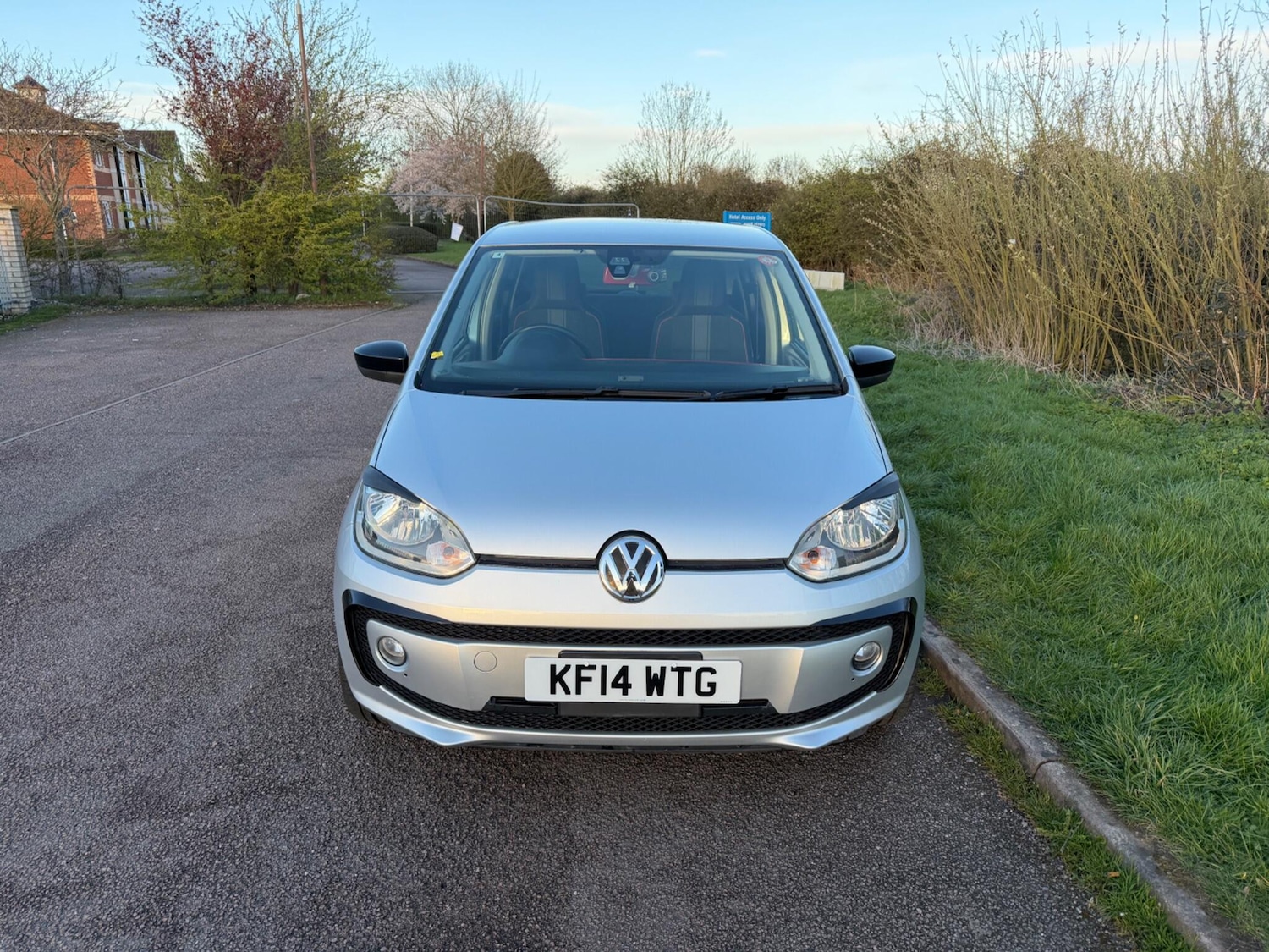 Used Volkswagen up! 2026 for sale - 78033998: Photo 2
