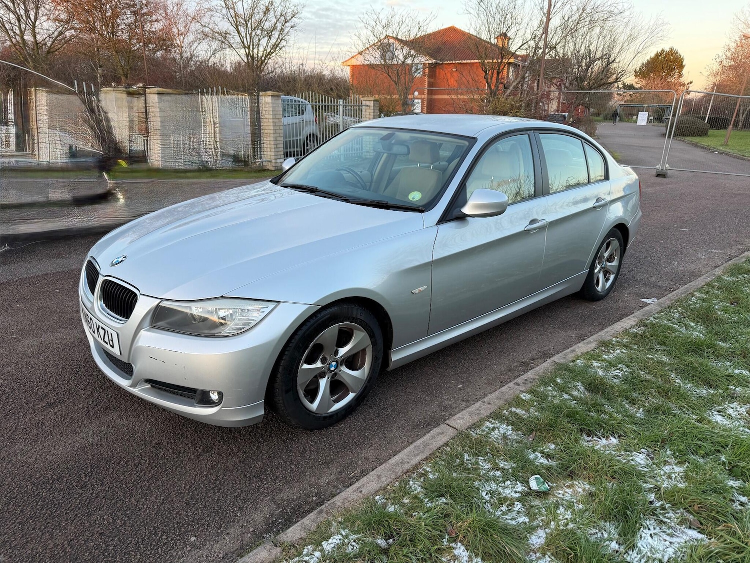 Used BMW 3 Series 2010 for sale - 77101829: Photo 3