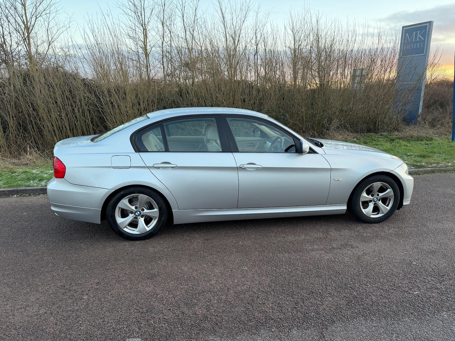Used BMW 3 Series 2010 for sale - 77101829: Photo 8